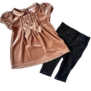 2 Pc Outfit Levi’s Jeggings Velvet Blouse by Jillian’s Closet - Girls Sz 6-9 Mos